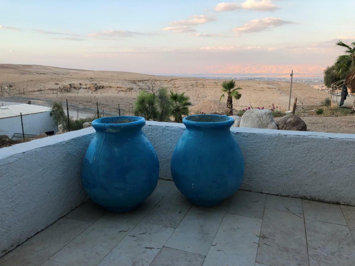 Mi Casa Tu Casa - Dead Sea Hotel Vered Yeriho Exterior foto